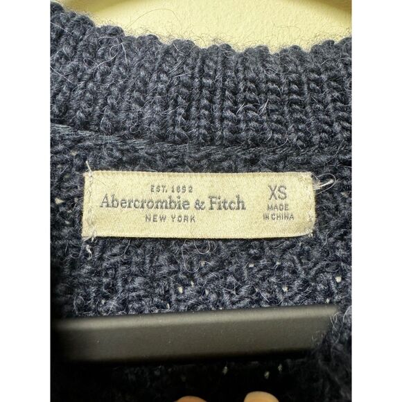 ABERCROMBIE & FITCH Navy Wool/Alpaca Blend Cable Crewneck Sweater, Sz XS - Picture 8 of 10